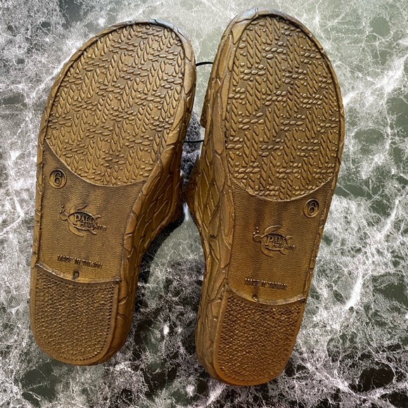 Jandals - Picture 5 of 5